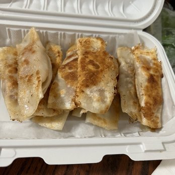 Old Duck Noodle - Fried hotbed chives dumplings - Chinese Near Me - Brooklyn, New York