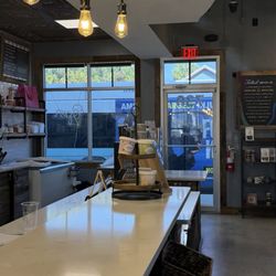 Foxtail Coffee - St. Petersburg - Counter view front