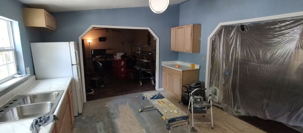 Slide of Dobson Home Improvement