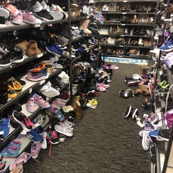 Nordstrom Rack - An absolute mess. - Department Stores Near Me - Troy, Michigan Nordstrom Rack - An absolute mess. - Department Stores Near Me - Troy, Michigan