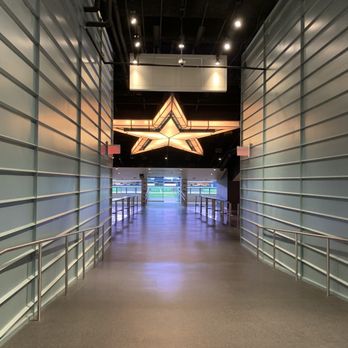 AT&T Stadium - Stadium Tour-Going thru the tunnel like the Boyz - Stadiums & Arenas Near Me - Arlington, Texas