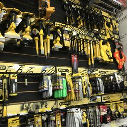 Dacorta Hardware