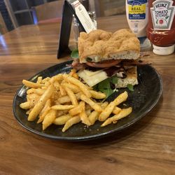 Brew Brothers - Grilled chicken sandwich
