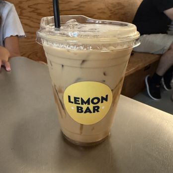Lemon Bar - Bakeries Near Me - Temecula, California