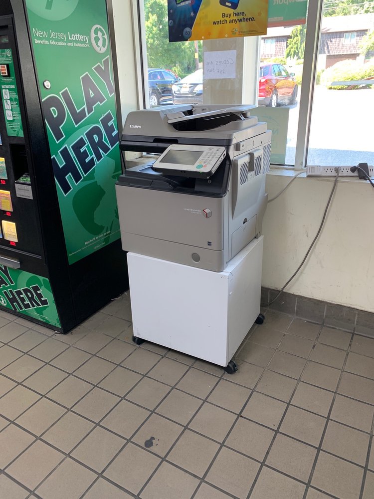 KRAUSZERS Updated September 2024 18 S Valley Rd, West Orange, New Jersey Convenience