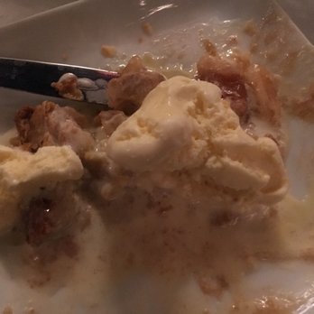 John Henry's - What's left of the apple pie ala mode - American Near Me - Palm Springs, California