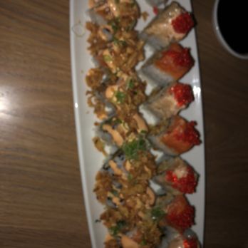 Lure Fishbar - Kenai Signature Roll Dynamite Signature Roll - Bars Near Me - Chicago, Illinois Lure Fishbar - Kenai Signature Roll Dynamite Signature Roll - Bars Near Me - Chicago, Illinois