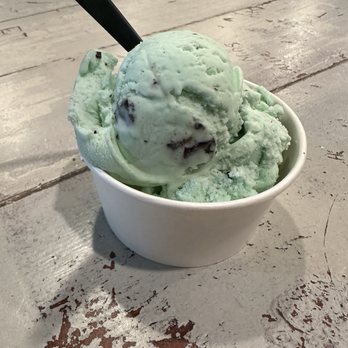 Scoop Street - Mini Scoop - was actually a good amount ice cream - Ice Cream & Frozen Yogurt Near Me - West Covina, California Scoop Street - Mini Scoop - was actually a good amount ice cream - Ice Cream & Frozen Yogurt Near Me - West Covina, California