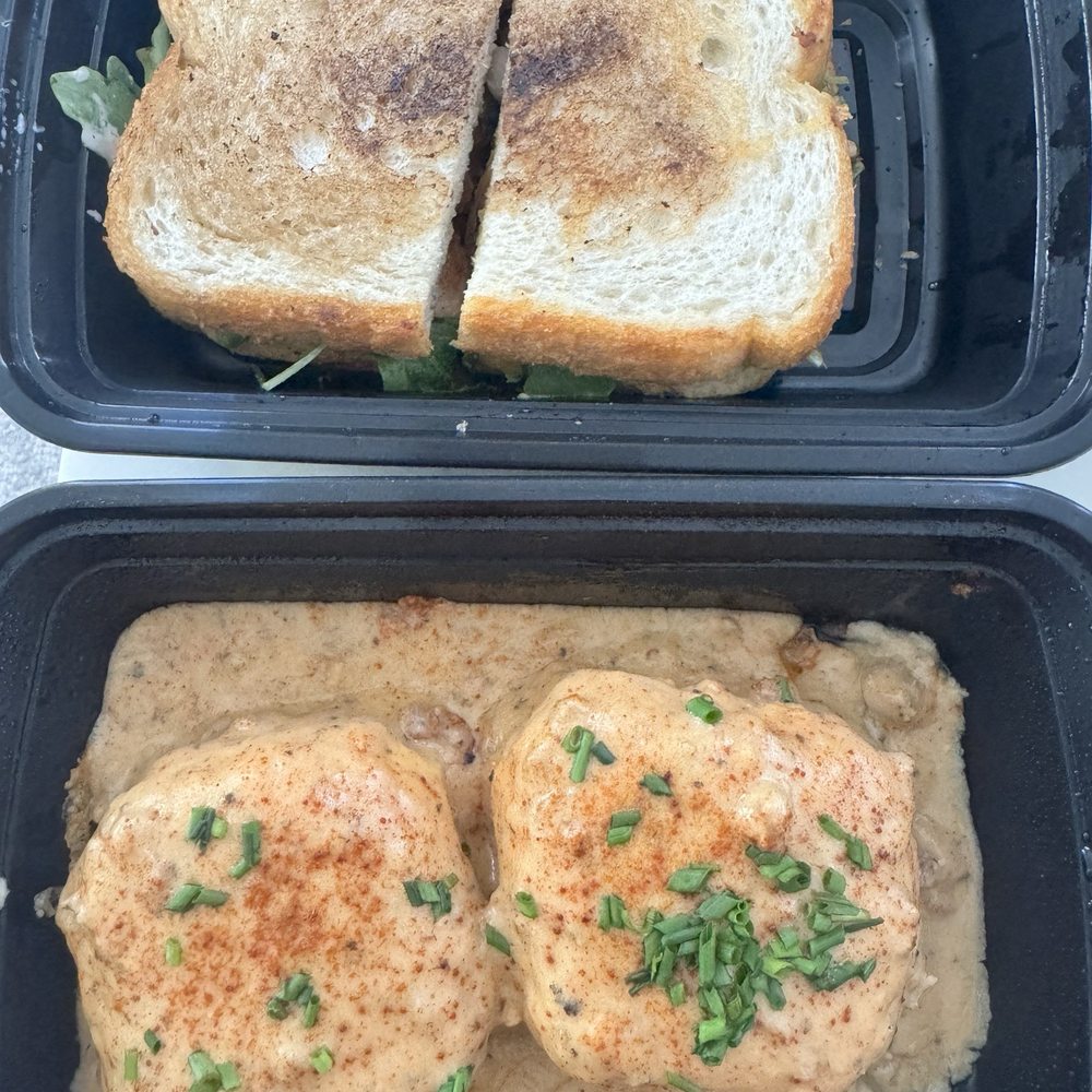 Eggbred - Breakfast & Brunch Near Me - Huntington Beach, California