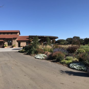 Kirigin Cellars - I think a wedding reception can be held in here. - Wineries Near Me - Gilroy, California Kirigin Cellars - I think a wedding reception can be held in here. - Wineries Near Me - Gilroy, California