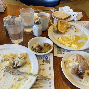 Ann Sather - Remnants of biscuits and sausage gravy, eggs, cinnamon rolls, hash browns - Breakfast & Brunch Near Me - Chicago, Illinois Ann Sather - Remnants of biscuits and sausage gravy, eggs, cinnamon rolls, hash browns - Breakfast & Brunch Near Me - Chicago, Illinois
