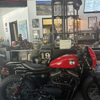 Carbon Canyon Coffee - Coffee & Tea Near Me - Brea, California