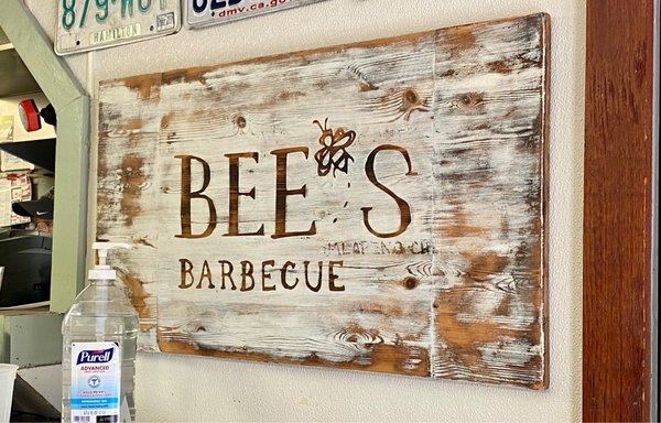 Bee's Barbecue by null