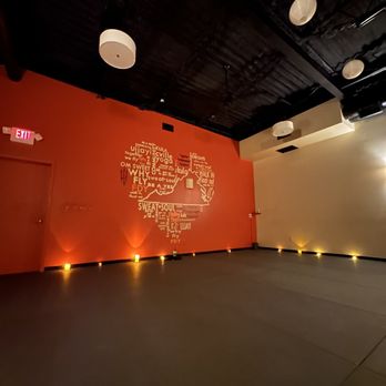 FlyDog Yoga - Yoga Near Me - Charlottesville, Virginia FlyDog Yoga - Yoga Near Me - Charlottesville, Virginia