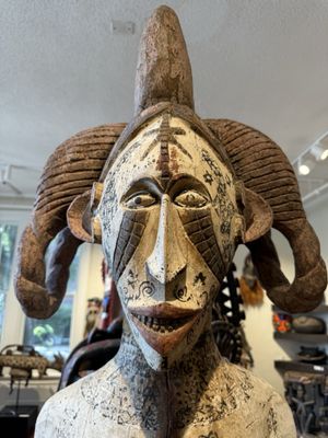 Savannah African Art Museum by null