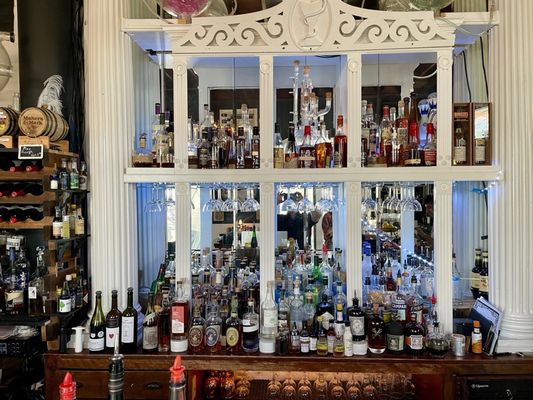 The Apothecary Bar at Maxwell by null