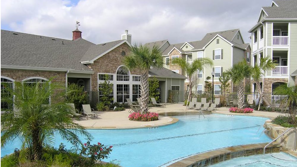 BROADSTONE STONE PARK I Updated August 2024 6160 E Sam Houston Pkwy