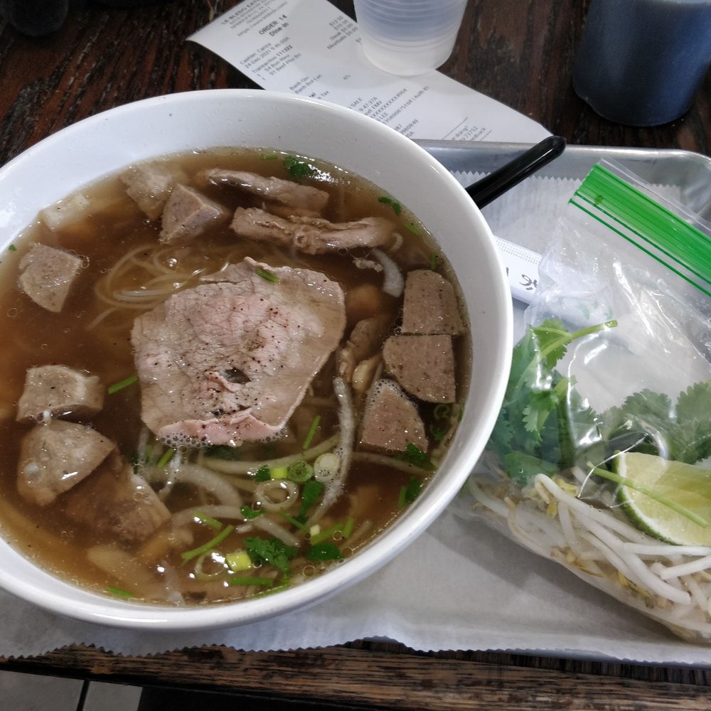Le Bledo Eatery - Pho combo : Meatball & Steak - Vietnamese Near Me - Springfield, Virginia Le Bledo Eatery - Pho combo : Meatball & Steak - Vietnamese Near Me - Springfield, Virginia
