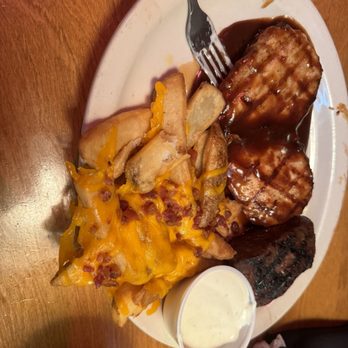 Texas Roadhouse - Steakhouses Near Me - Columbus, Ohio