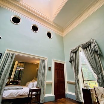 Thomas Jefferson's Monticello - Thomas Jefferson's bed chamber - Landmarks & Historical Buildings Near Me - Charlottesville, Virginia