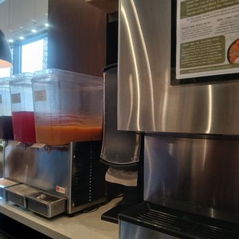 Chopsmith - Free refills for certain drinks - Salad Near Me - Washington, DC, District of Columbia