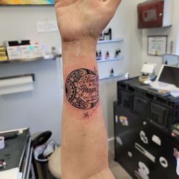 OG is the Best place to get new body art! Oscar & Lisa make you feel like family and their artists are top notch! OG is the Best place to get new body art! Oscar & Lisa make you feel like family and their artists are top notch!