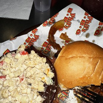 Phil's BBQ - El Toro and Macaroni Salad (Small) - Barbeque Near Me - San Diego, California Phil's BBQ - El Toro and Macaroni Salad (Small) - Barbeque Near Me - San Diego, California