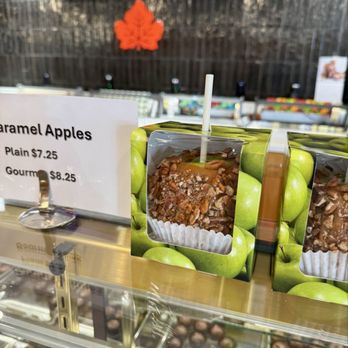 Enstrom Candies - Caramel apples!! - Candy Stores Near Me - Denver, Colorado Enstrom Candies - Caramel apples!! - Candy Stores Near Me - Denver, Colorado