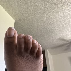 Top Spa Nails - Nail polish missing