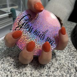 Gloss Nails Spa