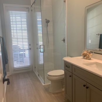 High & Dri - Pool bath after remodel - Damage Restoration Near Me - Auburndale, Florida