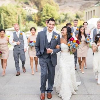 A Blissful Soirée - Bridal party from Vivian and Spencer's Wedding. Photo by Ning Wong Studios - Wedding Planning Near Me
