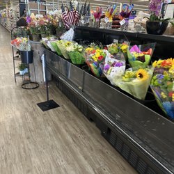 Save Mart - Pretty flowers.....