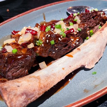 Mott 32 - 醬烤三弄和牛肋骨 Crispy Triple Cooked Wagyu Beef Short Rib - Chinese Near Me - Las Vegas, Nevada Mott 32 - 醬烤三弄和牛肋骨 Crispy Triple Cooked Wagyu Beef Short Rib - Chinese Near Me - Las Vegas, Nevada
