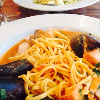 Duo Pizza Pasta Deli - Homemade pasta! Yummy - Pizza Near Me - Perth, PKN
