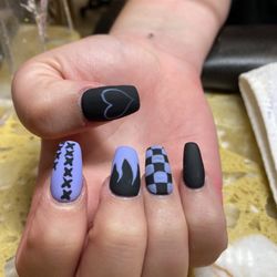 Eva Nails