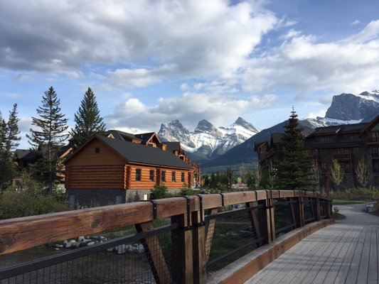 Canmore by null