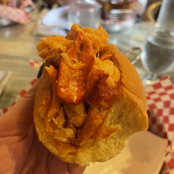 Point Lobster Bar & Grill - Lobster roll - Seafood Near Me - Point Pleasant Beach, New Jersey