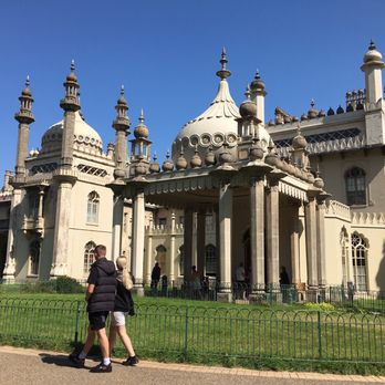 The Royal Pavilion - Museums Near Me - Brighton, BNH
