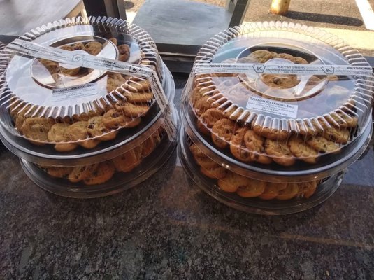 Shalom Pizza by null