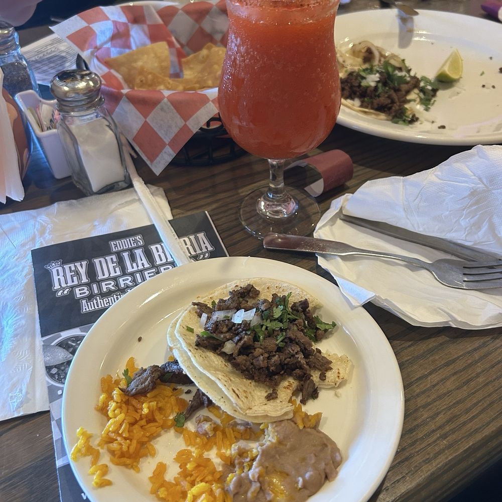 Eddie's Rey de la Birria - 3 X Street Taco Carne Asada Dinner - Mexican Near Me - Rochester, Minnesota