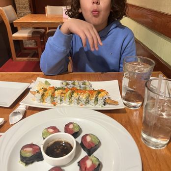 Kanpai Sushi - Sushi Bars Near Me - Virginia Beach, Virginia