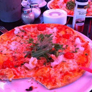 Bardolino - Pizza Scampi - Italian Near Me - Berlin, BE