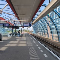 Amsterdam Sloterdijk - Waiting for the train