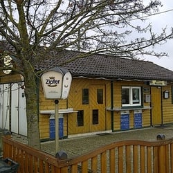 Karin's Imbissstube - Karin Reichl