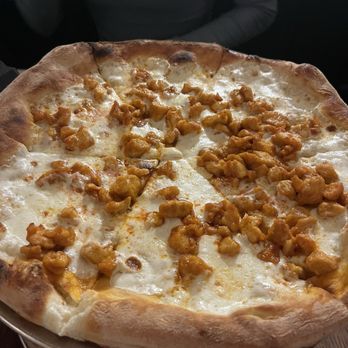 La Porta - Buffalo Chicken - Pizza Near Me - Northport, New York