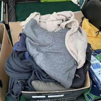 Uptown Cheapskate - This was my returned clothing. - Thrift Stores Near Me - Ballwin, Missouri