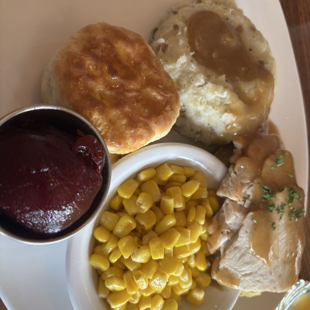 99 Restaurants - Turkey with mashed potatoes, corn, cranberry sauce, a a dee lish biscuit. - American Near Me - Amesbury, Massachusetts 99 Restaurants - Turkey with mashed potatoes, corn, cranberry sauce, a a dee lish biscuit. - American Near Me - Amesbury, Massachusetts