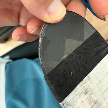 Hockey Stick Man - Toe delamination - Hockey Equipment Near Me - Toronto, Ontario