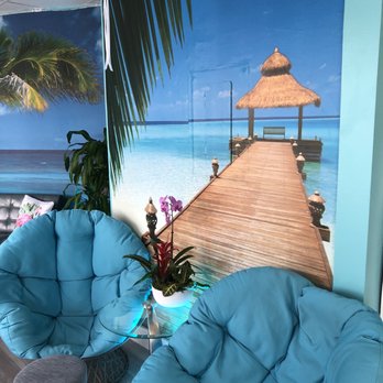 Island Tea and Boba - Inside of cafe - Bubble Tea Near Me - Cocoa Beach, Florida